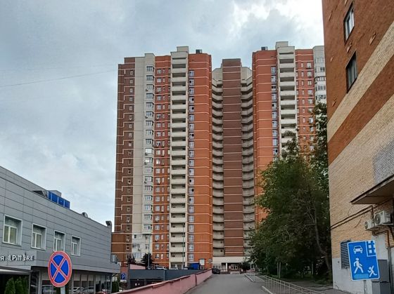 Продажа имущества, находящегося в собственности города Москвы: жилое помещение по адресу: г. Москва, проспект Вернадского, д. 29, к. 1, кв. 4,  общей площадью 60,6 кв. м. (Этаж№ 1), кадастровый номер: 77:06:0001007:9103