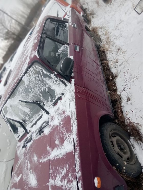 Автомобиль ВАЗ 21070, г/н Р223ТУ69, 2001г.в., VIN XTA21070021516588. Рабочее состояние, и комплектность автомобиля не проверялось. Находится в г. Минусинск, данное имущество обращено в доход государства (Документы, ключи, отсутствуют). Повторная публикация, в связи с отказом покупателя. (2362/25)