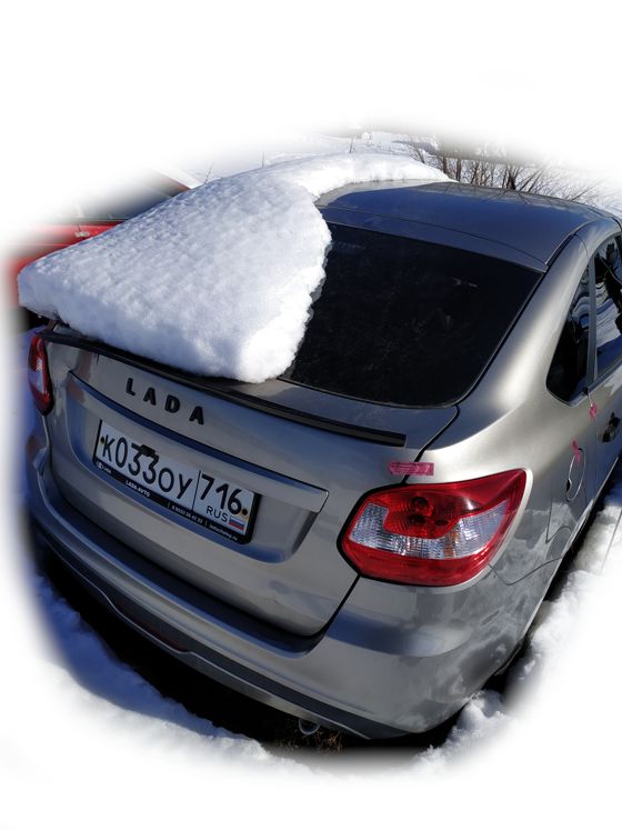 Автомобиль Лада Гранта (033)