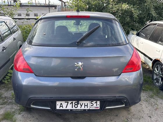 Автомобиль марки «Пежо 308» («PEUGEOT 308»), государственный регистрационный знак А718УН51, темно-серого цвета, 2008 года выпуска. VIN: VF34C5FWF55252203