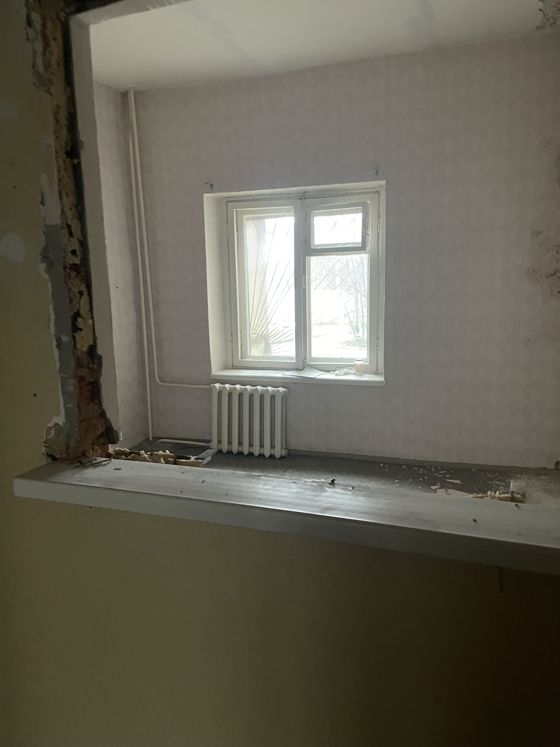 Помещение, назначение: нежилое, площадь: 182,1 кв.м.,  наименование: нежилое помещение этаж: 01, расположенное по адресу: Челябинская область, Саткинский район, г.Сатка, Западный р-н мкр.1, д.4, пом.4, кадастровый номер 74:18:0000000:5119