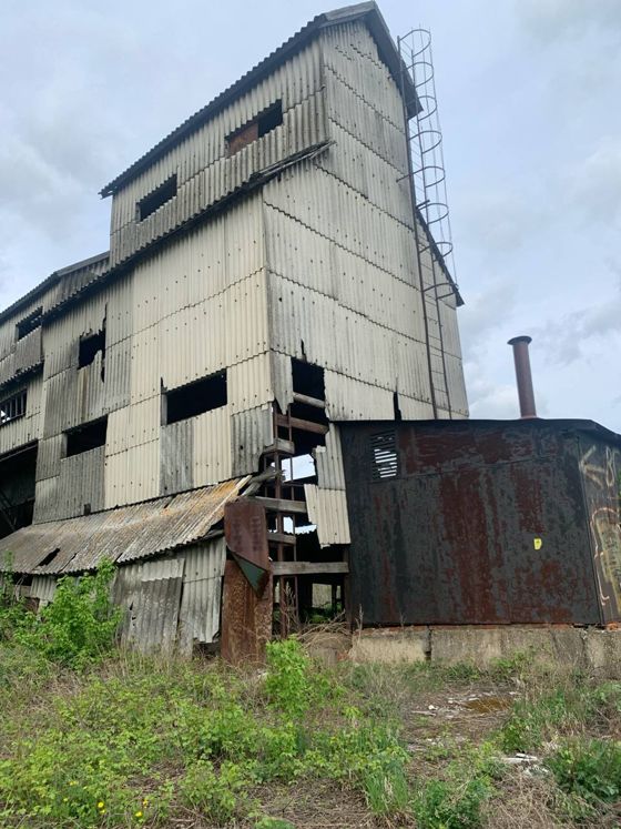 Продажа нежилых зданий общей площадью 2 255,2 кв.м. в м.о. Серебряные Пруды