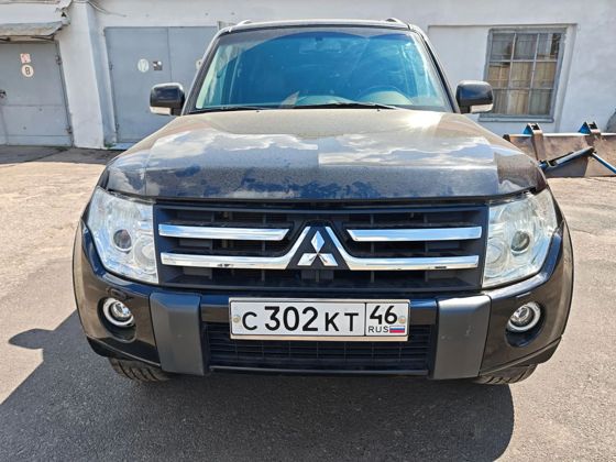 Легковой автомобиль MITSUBISHI PAJERO 3.0 LWB