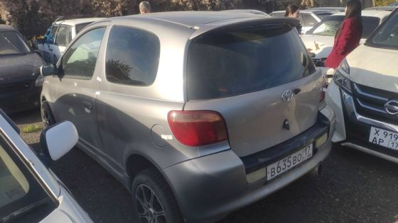 Транспортное средство марки «Toyota Vitz», 2001 г.в., с государственным регистрационным номером B635ВO17.