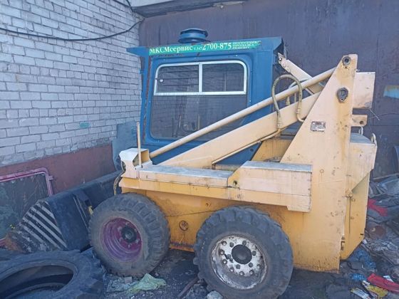 МКСМ-800Н (Машина коммунально-строительная многоцелевая)