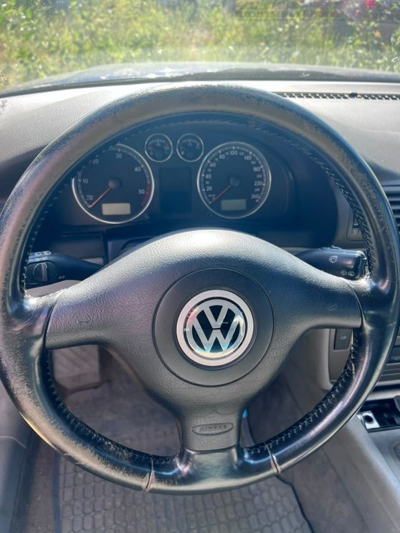 Легковой автомобиль марки VOLKSWAGEN PASSAT (годные остатки)