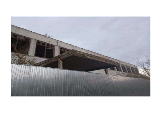 Здание производственное (административное) общей площадью 2160,3 кв.м (кадастровый номер  34:34:060060:850) с земельным участком площадью 2430 кв. м (кадастровый номер 34:34:060060:811). Волгоград, Советский район, пр-кт Университетский, 104а.