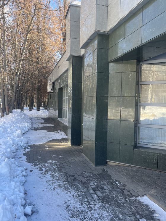 ЛОТ № 2 право заключения договора аренды муниципального имущества на встроенно-пристроенное нежилое помещение № 1, кадастровый номер 48:20:0013402:1273, площадью 378,5 кв.м., расположенное по адресу: Липецкая область,    г. Липецк, ул. Семашко, д.13.