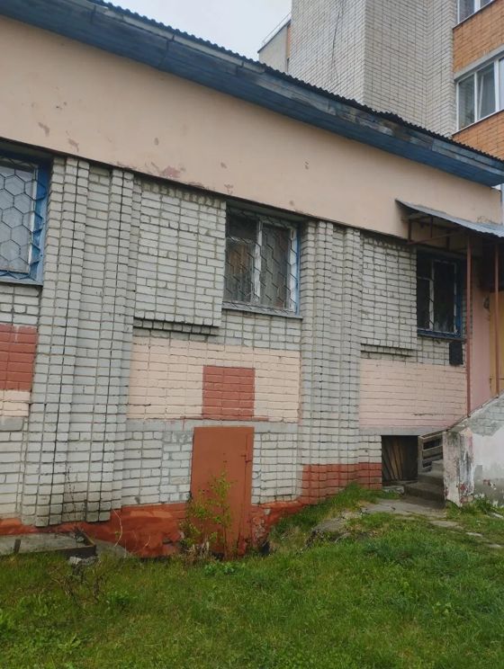муниципальное нежилое помещение площадью 63,7 кв.м, подвал, кадастровый номер: 32:28:0012003:548, расположенное по адресу: Брянская область, г.Брянск, пер. Северный, д. 53, пом. I