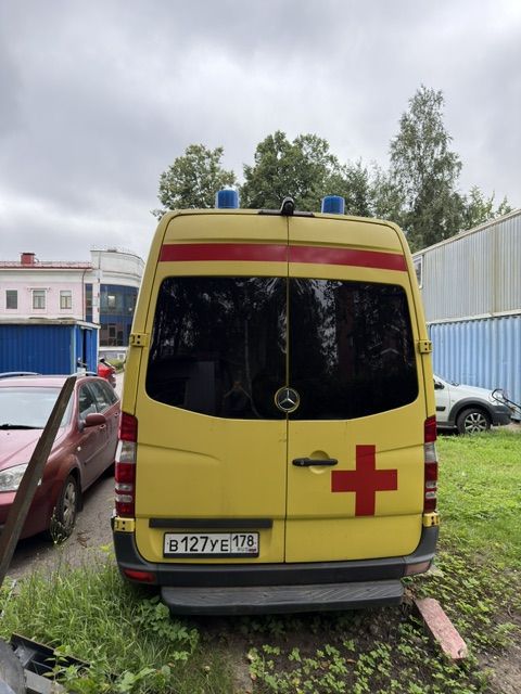 Фургон скорая медицинская помощь (специализированная)
