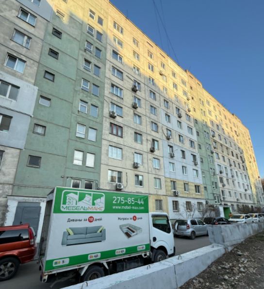 Жилое помещение, эт. 8, общ.пл. 51,6 кв.м., кад.№ 25:28:030011:2123, адрес: Приморский край, г. Владивосток, ул. Связи, д. 3, кв. 30, сведения о зарегистрированных лицах: Колесников А.Н., Колесников С.А., задолженность по капремонту на 11.03.2026 - 19 047,38руб., соб-к Колесников А.Н.
