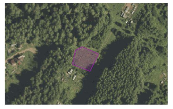 Земельный участок площадью 1 500 кв. м, категория земель – земли сельскохозяйственного назначения, виды разрешенного использования – для коллективного садоводства, кадастровый номер  18:04:006008:130,  местонахождение: Удмуртская Республика, Воткинский р-н, тер. СНТ Факел, ул. 7-я, з/у 37. Строения на земельном участке отсутствуют.