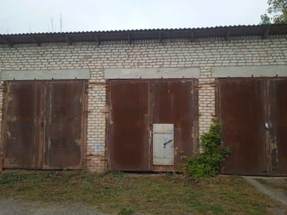 Объект аренды, площадь 161,8 кв. м, номера на поэтажном плане: этаж 1, пом. 1 - 6,  адрес (местонахождение) объекта: Брянская область, р-н Злынковский, г Злынка,  ул Площадь Свободы, д 29