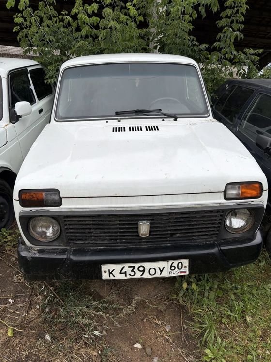 Легковые автомобили, 4 штуки