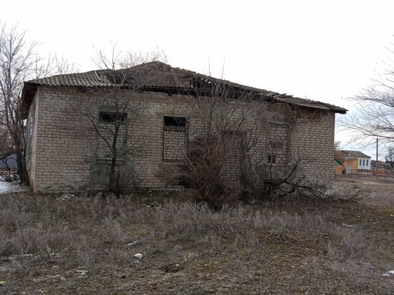 Здание бани, расположенное на земельном участке