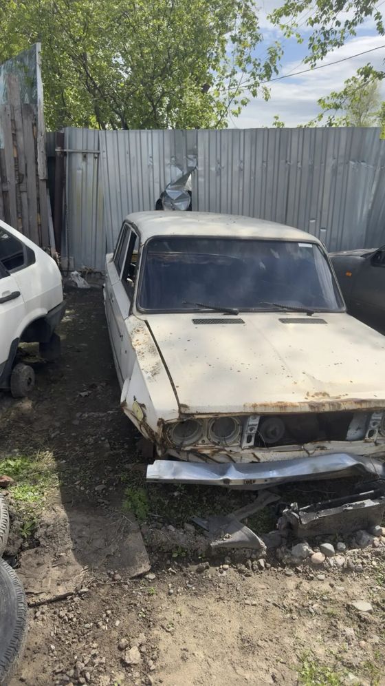 Автомобиль ВАЗ 21063,без г/н (транзитный г/н АА604С24), 1988 г.в., VIN XTA210630K2094669, двигатель № 5308063, цвет белый комплектность и состояние  не проверялась данное имущество обращено в доход государства, находится в г. Красноярск (Документы, ключи отсутствуют)