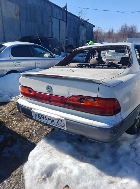 Автомобиль марки Toyota Vista, г/н P894MK27 ,1992 г.в., № кузова SV300144168, № двигателя 104130