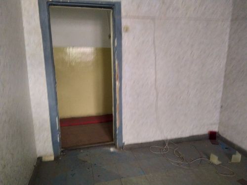 нежилое помещение № 5 с кадастровым номером 74:33:0213001:2771, площадью 140 кв.м..  Адрес: Россия, Челябинская обл., г. Магнитогорск, улица имени газеты «Правда», дом 45.