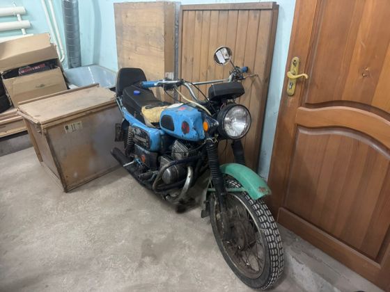 Мотоцикл Восход 3М, н/у г.в., г/н отсутствует, VIN н/у (Реализация по прямому назначению).