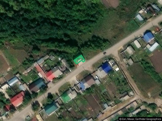 Нежилое здание (торговое) (кадастровый номер 64:04:230102:2421), площадь: 66 кв. м, адрес: Российская Федерация, Саратовская область, муниципальный район Базарно-Карабулакский, городское поселение Базарно-Карабулакское, рабочий поселок Базарный Карабулак, улица Радищева, здание 14а; Земельный участок (кадастровый номер 64:04:230431:5), площадь: 110 кв. м, категория земель: земли населенных пунктов, вид разрешенного использования: для эксплуатации нежилого здания (магазина), адрес: Российская Фед