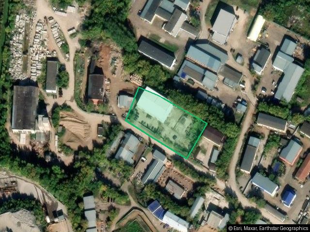 Земельный участок, кад. № 43:40:000190:104, виды разрешенного использования объекта недвижимости: объекты складского назначения различного профиля, адрес: Кировская обл, г Киров, проезд Больничный, д 5а, площадь 4809 +/- 24 кв.м.
Нежилое здание, кад. № 43:40:000190:120, адрес: Кировская область, г. Киров, проезд Больничный, д. 9, площадь 15.9 кв.м.
Нежилое здание, кад. № 43:40:000190:234, адрес: Кировская область, г. Киров, проезд Больничный, д. 5а, площадь 860.5 кв.м. (годные остатки после пожа