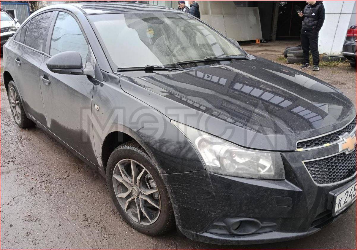 Легковой автомобиль Chevrolet CRUZE, 2012 года выпуска, VIN: XUFJF695JC3042429, КПП механическая.
Порядок ознакомления с имуществом должника:
С ЛОТОМ №1 можно ознакомиться по месту его нахождения: 173003, Новгородская обл, Великий Новгород г, Большая Санкт-Петербургская ул, дом № 43, строение 1, предварительно согласовав время с Финансовым управляющим по тел. +79823058977, либо путем направления запроса на электронную почту krylosov.anton96@mail.ru, с момента публикации сообщения о продаже имуще