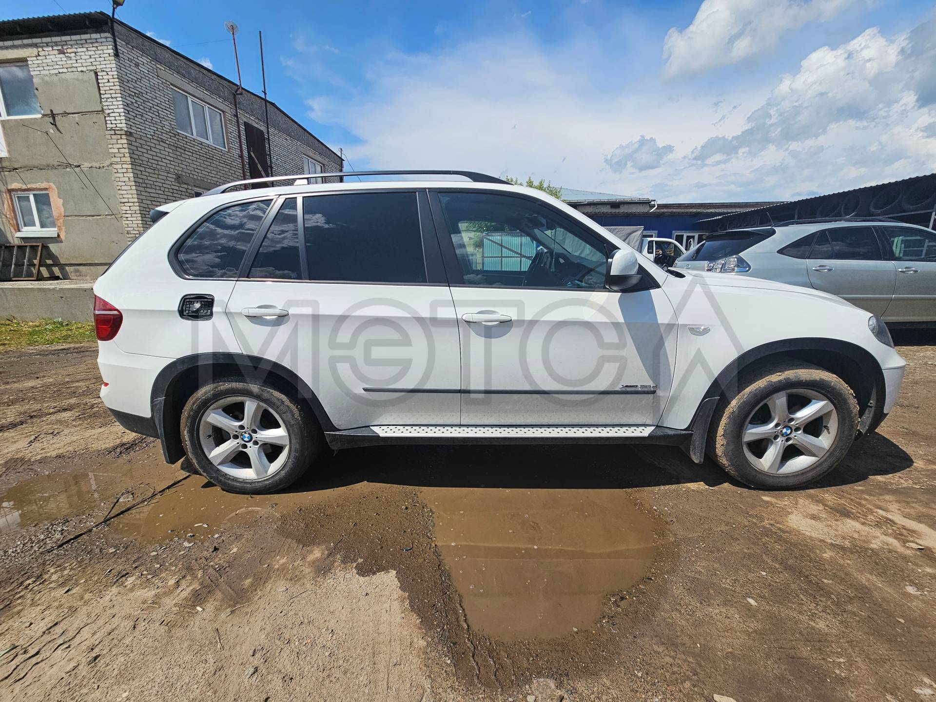 Легковой автомобиль, марка: BMW X5 xDrive 30d, год выпуска: 2012, идентификационный номер VIN: X4XZW411X0L838543. (НЕ НА ХОДУ, не заводится).
Порядок ознакомления с имуществом должника:
Во избежание претензий к финансовому управляющему, относительно состояния имущества (лота), его состава , покупателю действуя добросовестно, необходимо проявить должную осмотрительность и выехать по месту нахождения имущества (лота) с целью его осмотра - личного либо через законного представителя (с надлежащим об