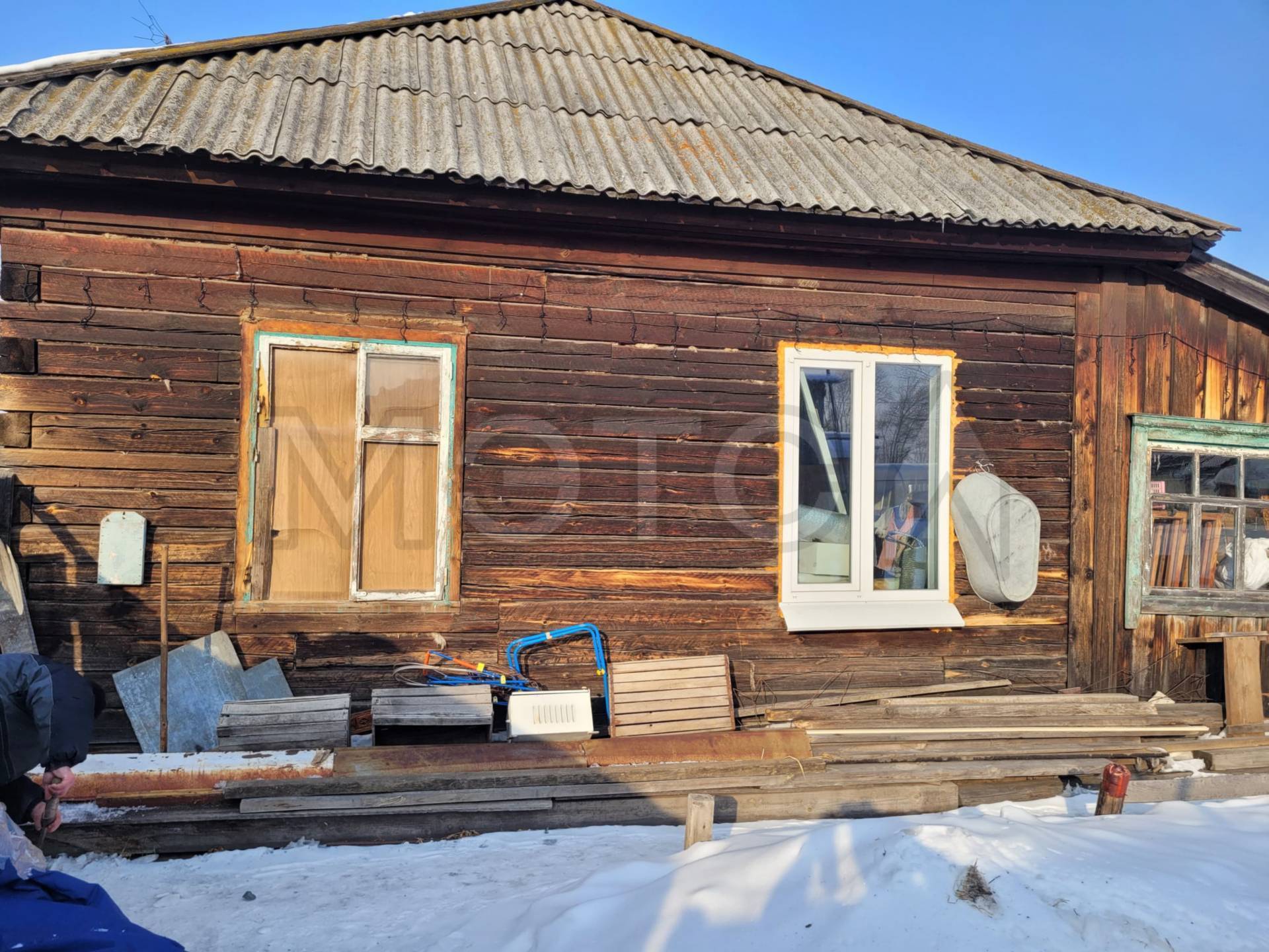 1/2 доля в праве на жилое здание,
площадь: 92,2кв.м., кадастровый номер:
66:27:1101027:240 и 1/2 доля в праве на
земельный участок, площадь: 792кв.м.,
категория земель: Земли населенных
пунктов, разрешенное использование:
для ведения личного подсобного
хозяйства, кадастровый номер:
66:27:1101027:3, Адрес
(местоположение): Свердловская
область, г Тавда, ул Флотская, д 5
Ограничение прав и обременение объекта недвижимости
Ограничения прав на земельный участок, предусмотренные статьей 56 Земельного
