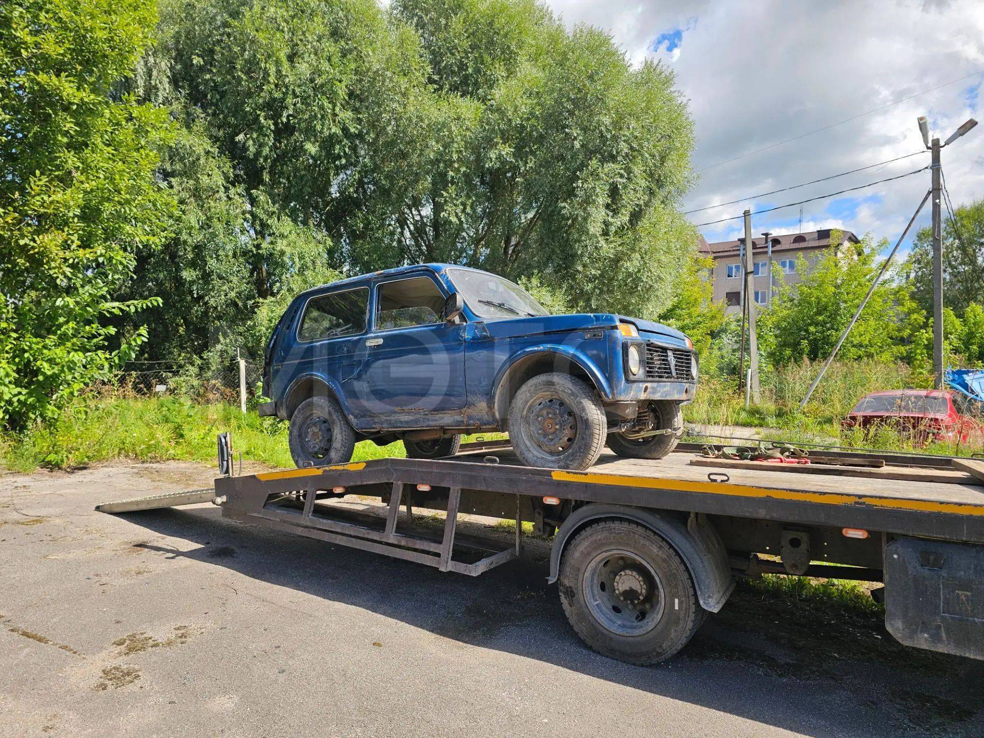 автомобиль LADA 212140, VIN XTA212140C2050468, 2012 г.в. (после ДТП)
Порядок ознакомления с имуществом должника:
Ознакомление с имуществом производится по адресу его местонахождения.
Лоты 1-3: Московская область, Одинцовский городской округ, пос. Усово-Тупик, д. 10;
лот 4: Московская область, Пушкинский городской округ, д. Нововоронино, д. 46,
по предварительной записи по телефону: +7-915-038-16-25, e-mail: k090vt@mail.ru.
Лот 5 – Великий Новгород, Воскресенский б-р, 3, по предварительной записи