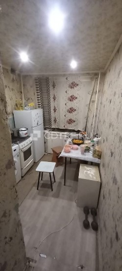 Жилая недвижимость; кадастровый (или условный) номер: 66:60:0901005:1200; тип объекта: Квартира; полезная площадь (кв.м.): 52,4; год постройки: 1968; этажность: 5; этаж: 5. Адрес: Россия, Свердловская область, г. Североуральск, ул. Ленина, д. 6, кв. 18
С имуществом, порядком, сроками и условиями его реализации, а также с проектом договора о задатке и проектом договора купли-продажи можно ознакомиться, в рабочее время с 10 до 16 часов по адресу: г. Екатеринбург, ул.М.Сибиряка, 101, оф. 16.07, спр